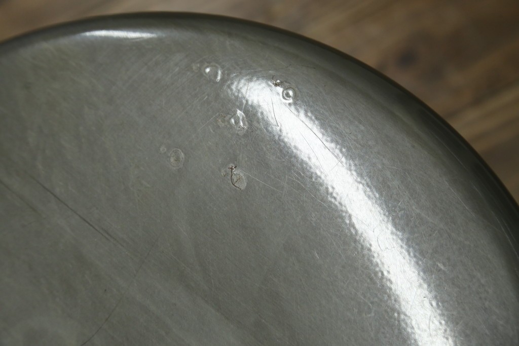 中古　美品　フランス　オールスチール製　Whale Tail(ホエールテイル・チェア)　工業用チェアの名作!　Nicolle Chair(ニコルチェア)4脚セット　定価(4脚合計)約23万円　(R-085731)