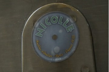 中古　美品　フランス　オールスチール製　Whale Tail(ホエールテイル・チェア)　工業用チェアの名作!　Nicolle Chair(ニコルチェア)4脚セット　定価(4脚合計)約23万円　(R-085731)