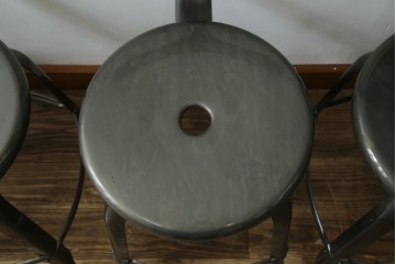 中古　美品　フランス　オールスチール製　Whale Tail(ホエールテイル・チェア)　工業用チェアの名作!　Nicolle Chair(ニコルチェア)5脚セット　定価(5脚合計)約29万円　(R-085731)