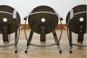 中古　美品　フランス　オールスチール製　Whale Tail(ホエールテイル・チェア)　工業用チェアの名作!　Nicolle Chair(ニコルチェア)5脚セット　定価(5脚合計)約29万円　(R-085731)