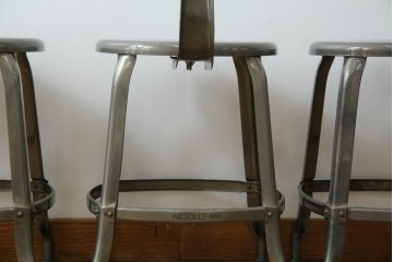 中古　美品　フランス　オールスチール製　Whale Tail(ホエールテイル・チェア)　工業用チェアの名作!　Nicolle Chair(ニコルチェア)5脚セット　定価(5脚合計)約29万円　(R-085731)