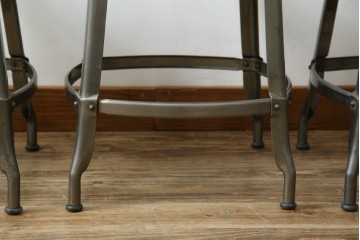 中古　美品　フランス　オールスチール製　Whale Tail(ホエールテイル・チェア)　工業用チェアの名作!　Nicolle Chair(ニコルチェア)5脚セット　定価(5脚合計)約29万円　(R-085731)