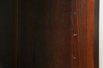 中古　美品　タモ材　落ち着いた佇まいで空間に取り入れやすい水屋箪笥　(R-085741)