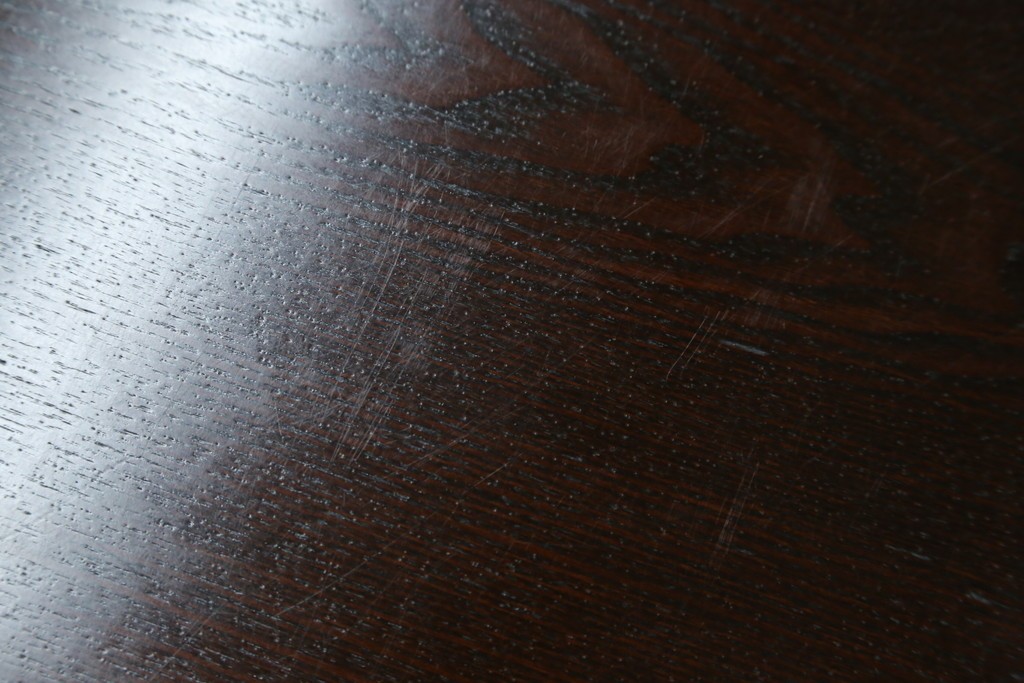 中古　美品　タモ材　落ち着いた佇まいで空間に取り入れやすい水屋箪笥　(R-085741)