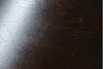 中古　美品　タモ材　落ち着いた佇まいで空間に取り入れやすい水屋箪笥　(R-085741)