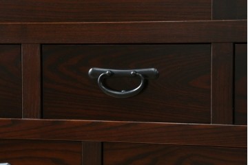 中古　美品　タモ材　落ち着いた佇まいで空間に取り入れやすい水屋箪笥　(R-085741)