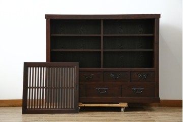 中古　美品　タモ材　落ち着いた佇まいで空間に取り入れやすい水屋箪笥　(R-085741)
