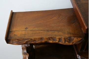 和製ヴィンテージ　特注　工芸家具　総欅(ケヤキ)材　漆塗り　凝ったデザインが存在感抜群の民芸飾り棚　(R-085742)