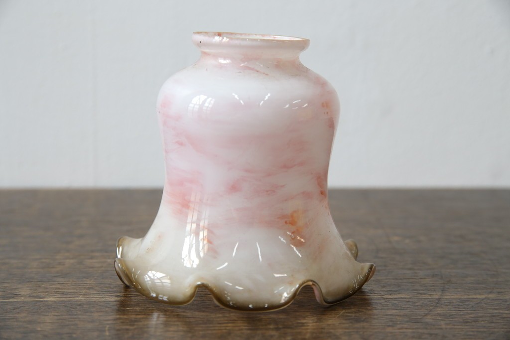 《引っ掛けシーリング式ペンダントライト加工費込み》　フランスアンティーク　マーブルガラス×フリルが可愛らしいペンダントライト　(R-085745)