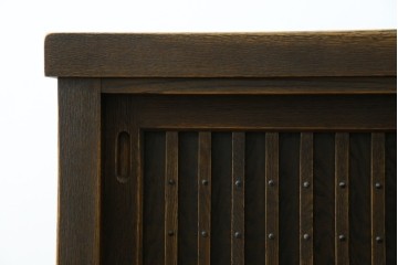 中古　美品　飛騨産業　JAPAN PROVINCIAL(ジャパンプロヴィンシャル)　格子戸の意匠が趣深い帳場箪笥　定価約95万円　(R-085751)