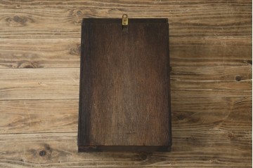 和製ヴィンテージ　Meiji(明治時計社)　ミッドセンチュリーテイストのお部屋にもぴったりなスクエア型の振り子時計　(R-085755)