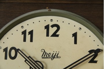 和製ヴィンテージ　Meiji(明治時計社)　ミッドセンチュリーテイストのお部屋にもぴったりなスクエア型の振り子時計　(R-085755)