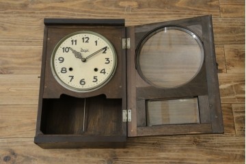 和製ヴィンテージ　Meiji(明治時計社)　ミッドセンチュリーテイストのお部屋にもぴったりなスクエア型の振り子時計　(R-085755)