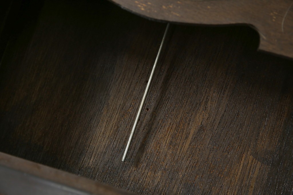 和製ヴィンテージ　Meiji(明治時計社)　ミッドセンチュリーテイストのお部屋にもぴったりなスクエア型の振り子時計　(R-085755)