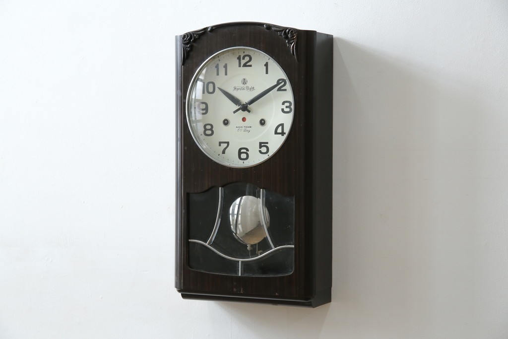 和製ヴィンテージ　愛知時計電機(アイチ、AICHI)　レトロな文字盤と品の良い装飾が調和する振り子時計　(R-085756)