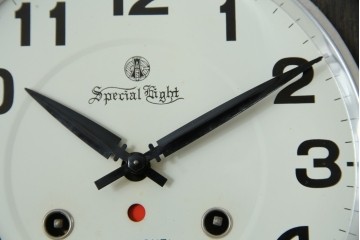 和製ヴィンテージ　愛知時計電機(アイチ、AICHI)　レトロな文字盤と品の良い装飾が調和する振り子時計　(R-085756)