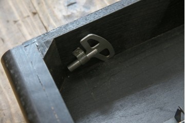 和製ヴィンテージ　愛知時計電機(アイチ、AICHI)　レトロな文字盤と品の良い装飾が調和する振り子時計　(R-085756)