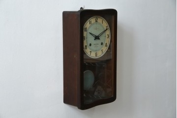 和製ヴィンテージ　精工舎(SEIKOSHA、セイコー)　ミッドセンチュリースタイルにおすすめのスクエア型振り子時計　(R-085757)