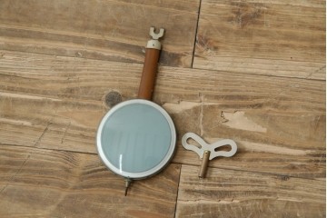 和製ヴィンテージ　精工舎(SEIKOSHA、セイコー)　ミッドセンチュリースタイルにおすすめのスクエア型振り子時計　(R-085757)