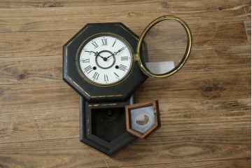 和製アンティーク　昭和初期　金彩の装飾が上品な八角振り子時計　(R-085758)