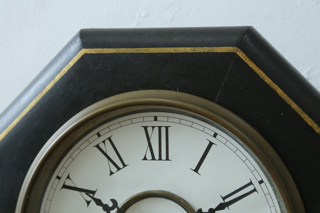 和製アンティーク　昭和初期　金彩の装飾が上品な八角振り子時計　(R-085758)