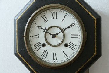 和製アンティーク　昭和初期　金彩の装飾が上品な八角振り子時計　(R-085758)