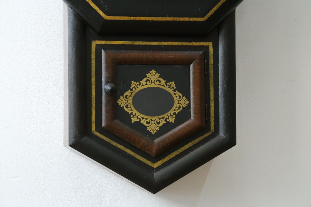 和製アンティーク　昭和初期　金彩の装飾が上品な八角振り子時計　(R-085758)