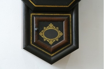 和製アンティーク　昭和初期　金彩の装飾が上品な八角振り子時計　(R-085758)