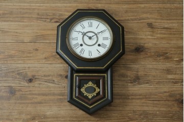 和製アンティーク　昭和初期　金彩の装飾が上品な八角振り子時計　(R-085758)