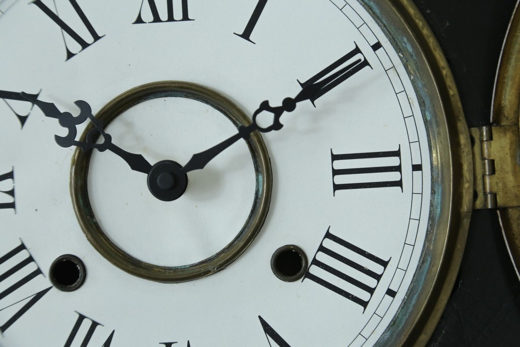 和製アンティーク　昭和初期　金彩の装飾が上品な八角振り子時計　(R-085758)