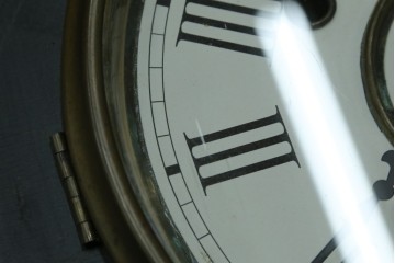 和製アンティーク　昭和初期　金彩の装飾が上品な八角振り子時計　(R-085758)