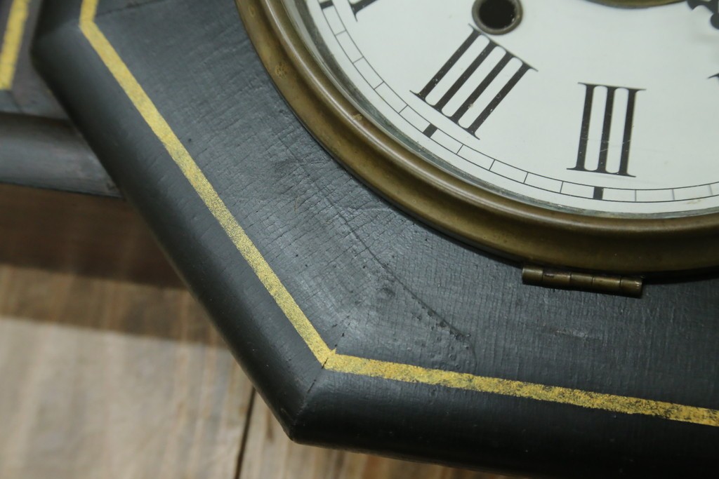 和製アンティーク　昭和初期　金彩の装飾が上品な八角振り子時計　(R-085758)