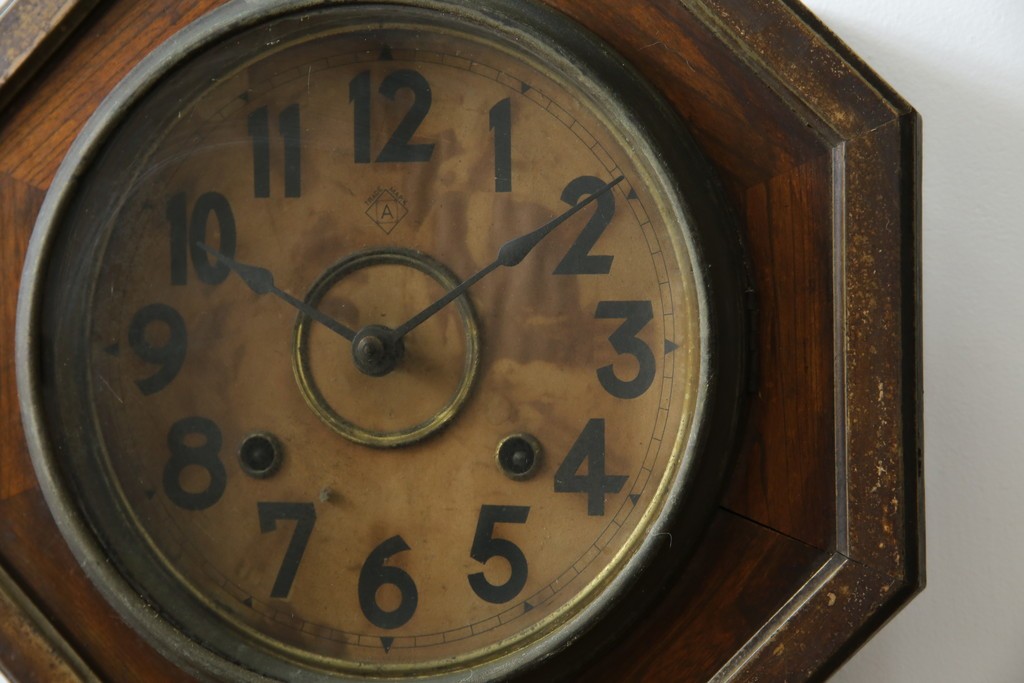 和製アンティーク　大正期　深みのある色合いが魅力の八角振り子時計　(R-085759)