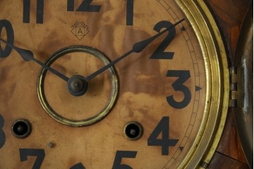 和製アンティーク　大正期　深みのある色合いが魅力の八角振り子時計　(R-085759)