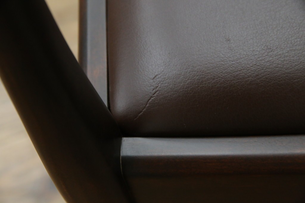 中古　超美品　元祖軽井沢彫　大坂屋家具店　繊細な桜の彫りが見事なKチェア　定価約25万円　(R-085760)