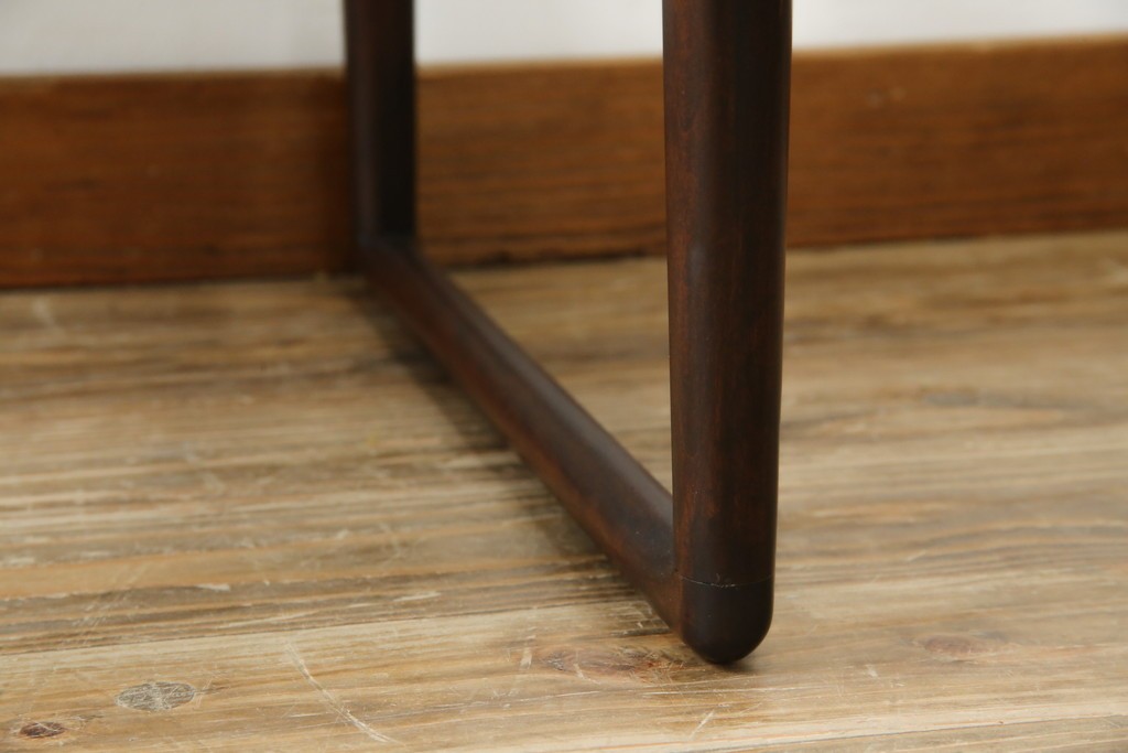 中古　超美品　元祖軽井沢彫　大坂屋家具店　繊細な桜の彫りが見事なKチェア　定価約25万円　(R-085760)