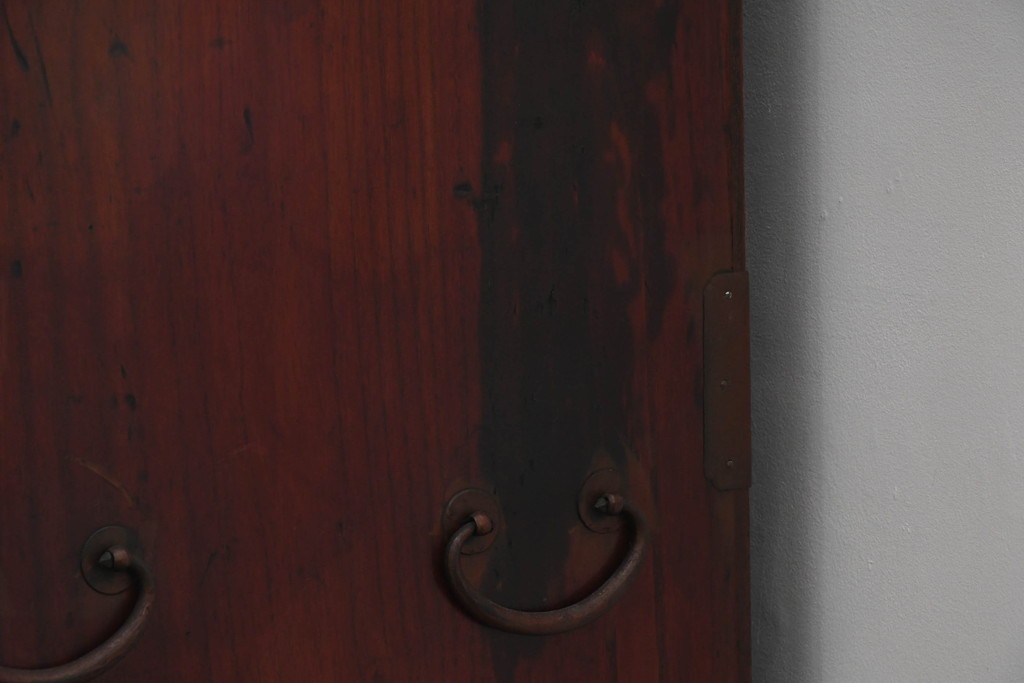 和製アンティーク　上手物!!　総桐材　立派な金具が際立つ上質な庄内箪笥　(R-085761)