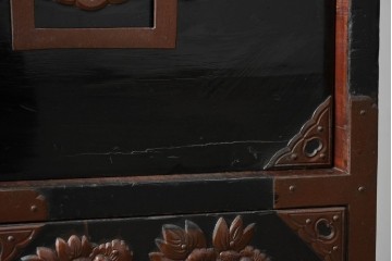 和製アンティーク　上手物!!　総桐材　立派な金具が際立つ上質な庄内箪笥　(R-085761)