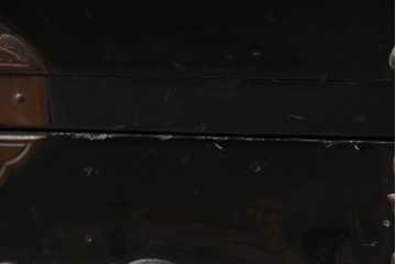 和製アンティーク　上手物!!　総桐材　立派な金具が際立つ上質な庄内箪笥　(R-085761)