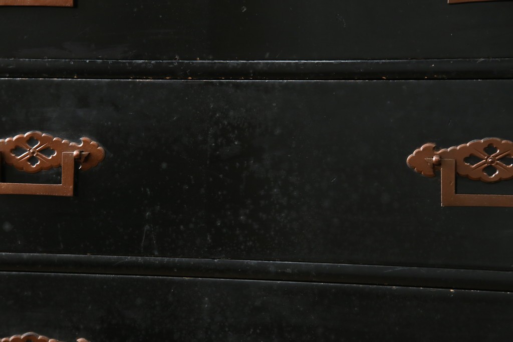 和製アンティーク　上手物!!　総桐材　立派な金具が際立つ上質な庄内箪笥　(R-085761)