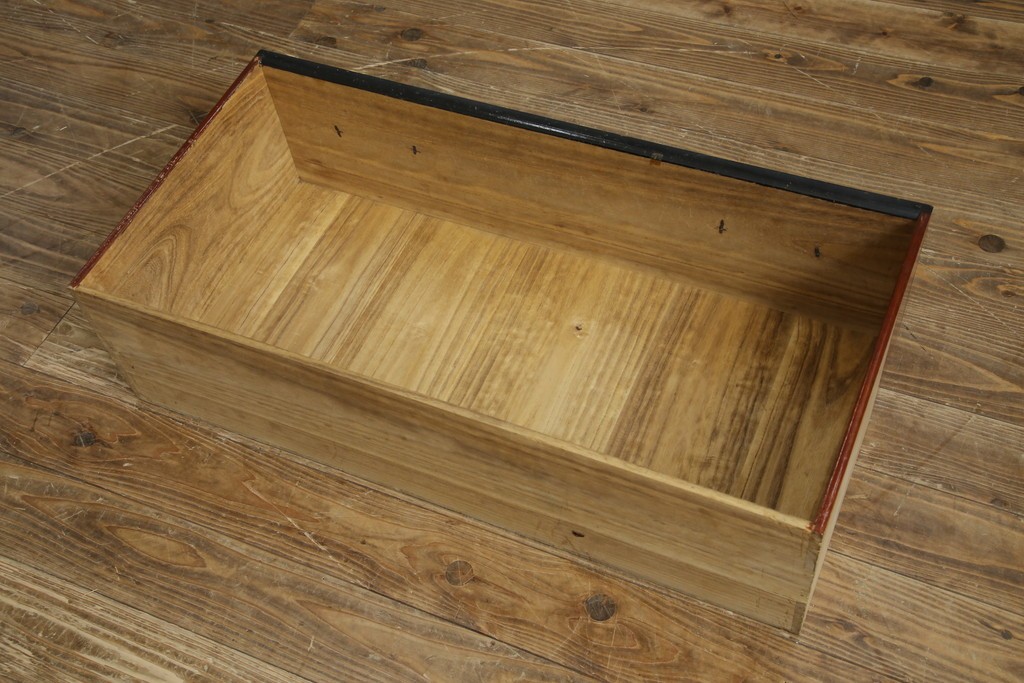 和製アンティーク　上手物!!　総桐材　立派な金具が際立つ上質な庄内箪笥　(R-085761)