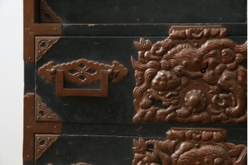 和製アンティーク　上手物!!　総桐材　立派な金具が際立つ上質な庄内箪笥　(R-085761)