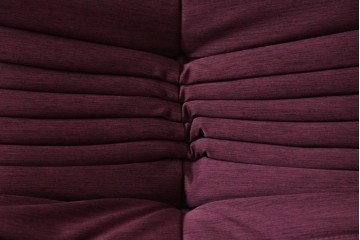 中古　美品　数回使用のみ!　Ligne roset(リーン・ロゼ)　ROSETTOGO(ロゼトーゴ)　張地Hランク　タグ付き　洗練されたモダンデザインの1人掛けソファ　(R-085769)