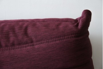 中古　美品　数回使用のみ!　Ligne roset(リーン・ロゼ)　ROSETTOGO(ロゼトーゴ)　張地Hランク　タグ付き　洗練されたモダンデザインの1人掛けソファ　(R-085769)