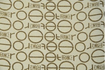 中古　美品　数回使用のみ!　Ligne roset(リーン・ロゼ)　ROSETTOGO(ロゼトーゴ)　張地Hランク　タグ付き　洗練されたモダンデザインの1人掛けソファ　(R-085769)