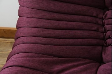 中古　美品　数回使用のみ!　Ligne roset(リーン・ロゼ)　ROSETTOGO(ロゼトーゴ)　張地Hランク　タグ付き　洗練されたモダンデザインの1人掛けソファ　(R-085769)