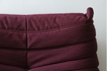 中古　美品　数回使用のみ!　Ligne roset(リーン・ロゼ)　ROSETTOGO(ロゼトーゴ)　張地Hランク　タグ付き　洗練されたモダンデザインの1人掛けソファ　(R-085769)