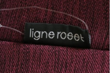 中古　美品　数回使用のみ!　Ligne roset(リーン・ロゼ)　ROSETTOGO(ロゼトーゴ)　張地Hランク　タグ付き　洗練されたモダンデザインの1人掛けソファ　(R-085769)