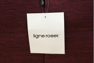 中古　美品　数回使用のみ!　Ligne roset(リーン・ロゼ)　ROSETTOGO(ロゼトーゴ)　張地Hランク　タグ付き　洗練されたモダンデザインの1人掛けソファ　(R-085769)