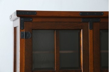中古　美品　希少な廃番品!　駿河民芸　造りの良さが光る格子扉と重厚な金具の和風キャビネット　(R-085771)